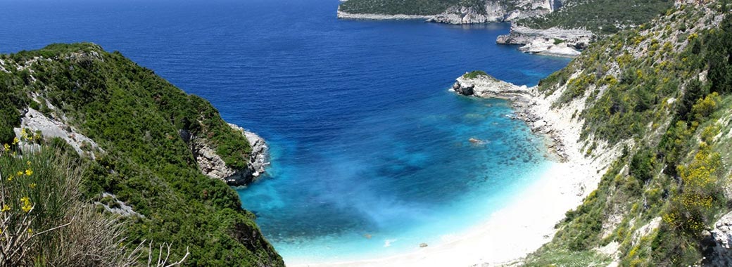 Παραλία Γαλάζιο Παξοί